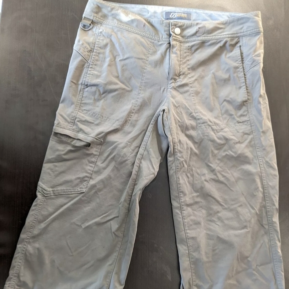 Eddie Bauer Sport Pants Womens 4 Stretch Olive green Nylon Capri Outdoors Hiking - Picture 2 of 9